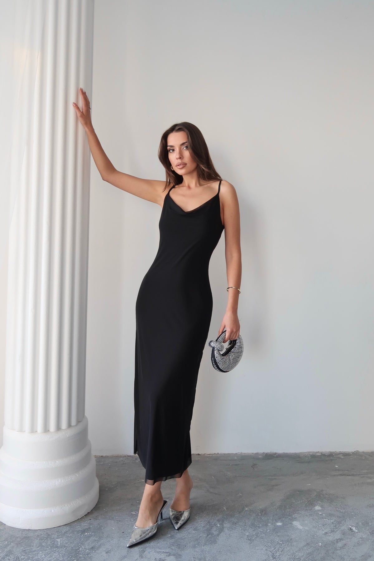 PWG0904251736 - Kadın Megan Degaje Yaka Ayarlanabilir Askılı Astarlı Elbise - Siyah