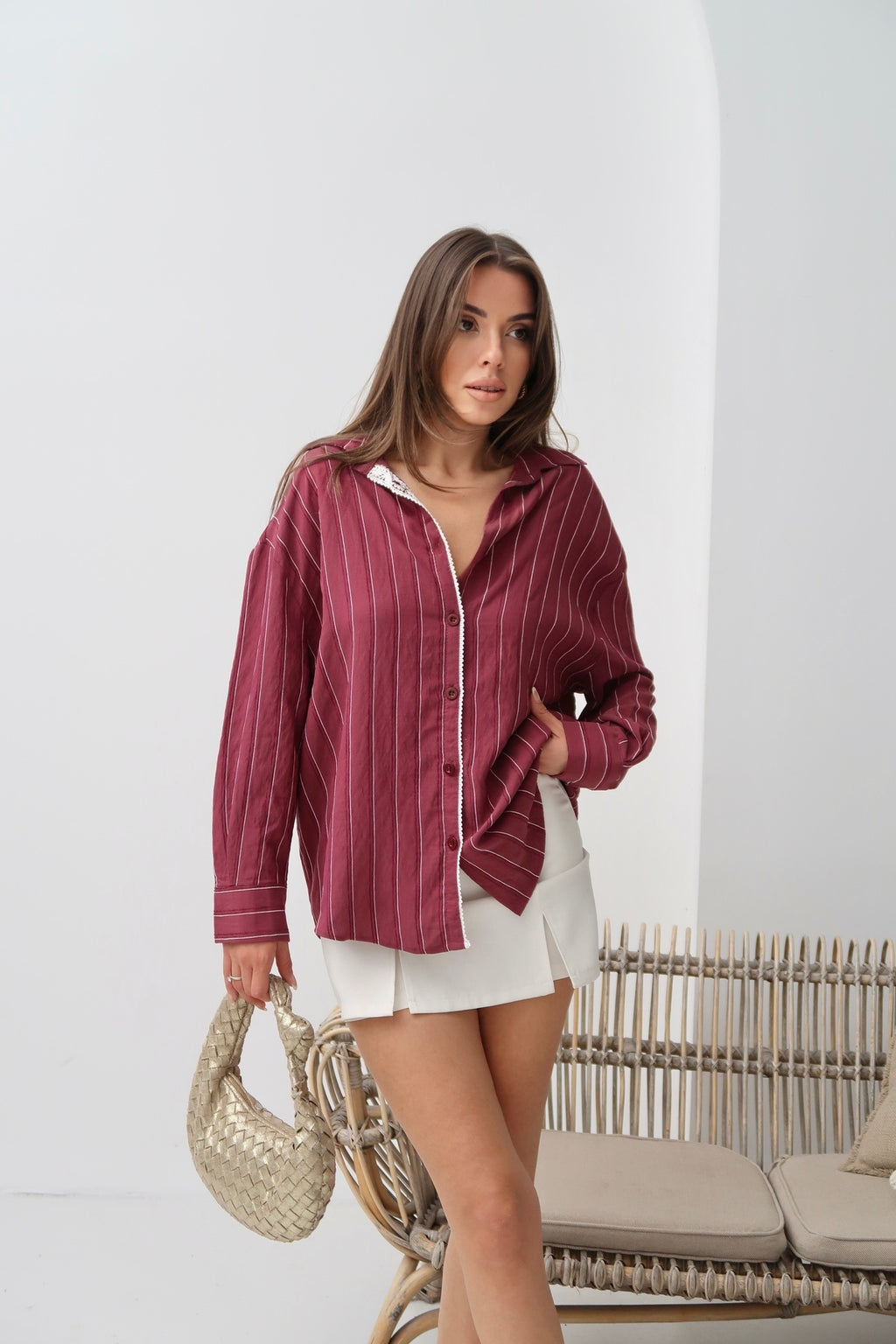 PWG1006251208 - Kadın Monroe Dantel Işlemeli Gömlek, Dokuma Modal Kumaş Oversize Gömlek - Bordo