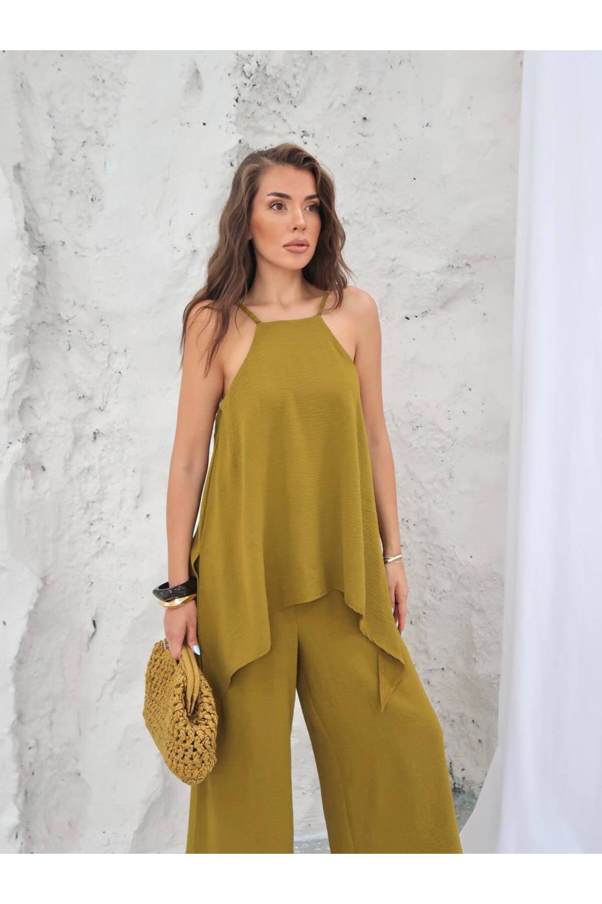 PWGY306 - Kadın Keys İthal Ayrobin Kumaş Bluz Detaylı Tulum - Olive