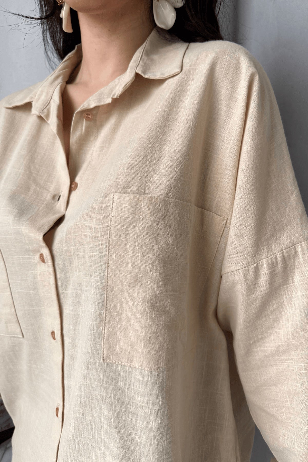 PWG1504250420 - Kadın Harper Çift Cepli Oversize Keten Gömlek, 2025 Summer Collection - Taş