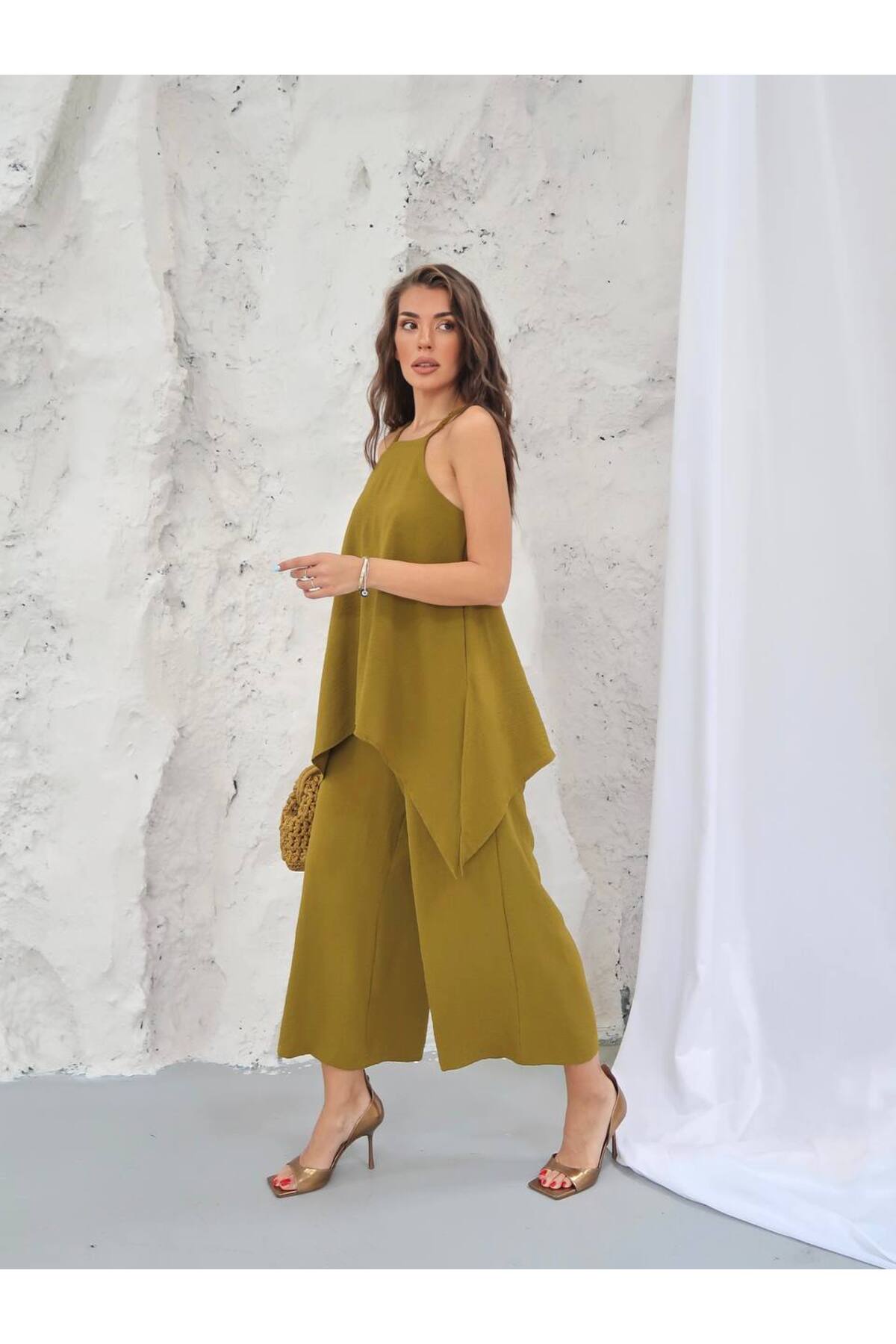PWGY306 - Kadın Keys İthal Ayrobin Kumaş Bluz Detaylı Tulum - Olive