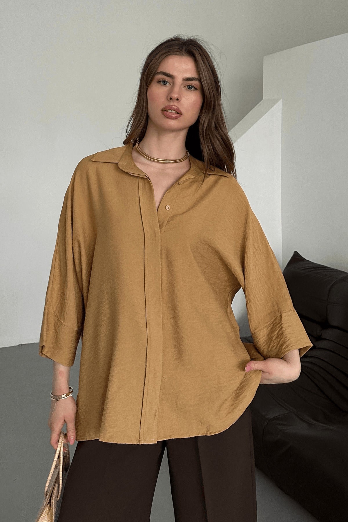 PWG0104251439 - Kadın Evelyn Vizon Oversize Gömlek, Keten Ayrobin Ön Patlı Gömlek