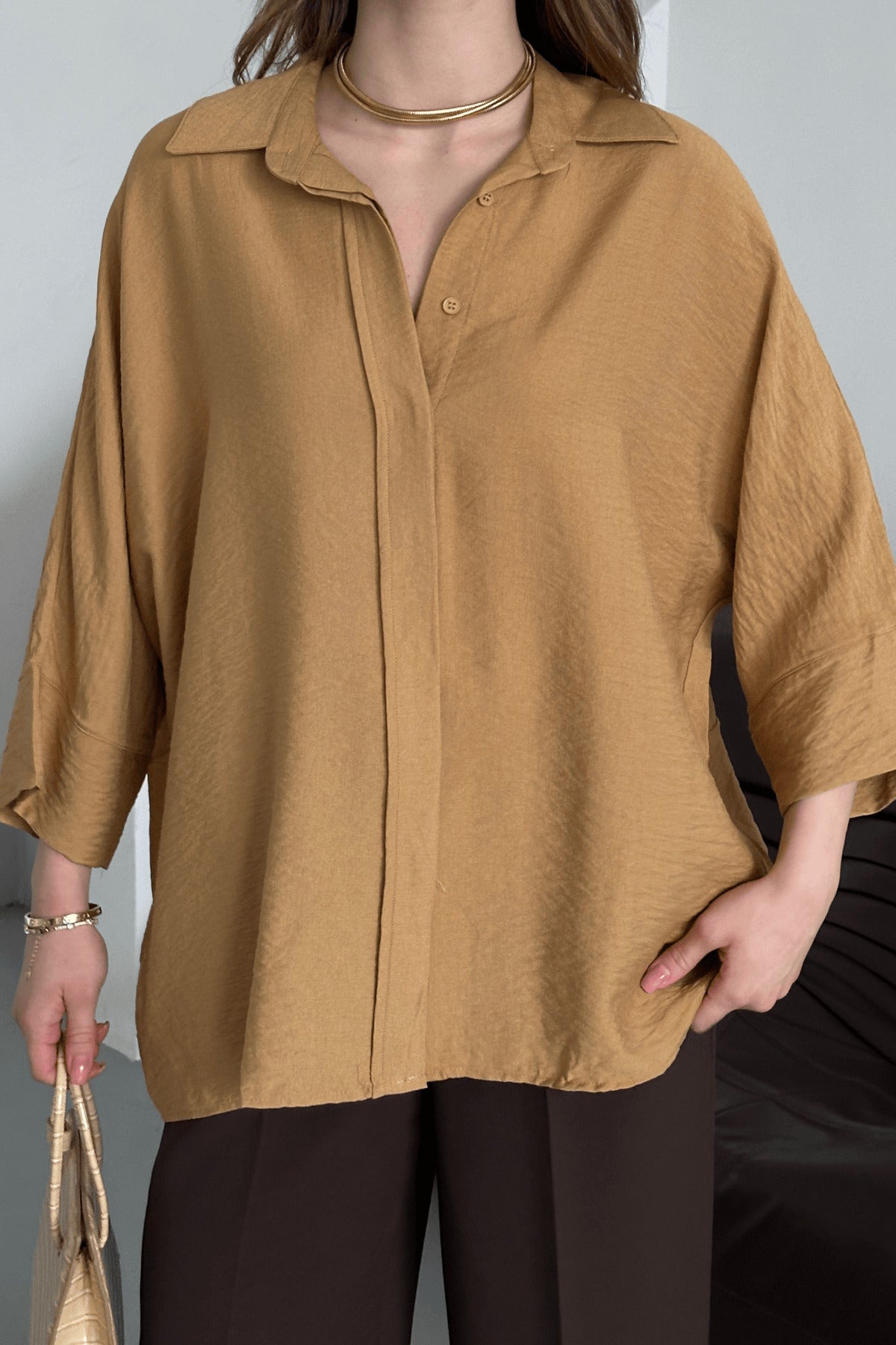 PWG0104251439 - Kadın Evelyn Vizon Oversize Gömlek, Keten Ayrobin Ön Patlı Gömlek