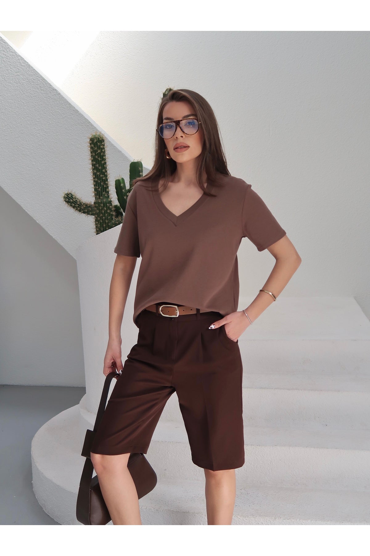 PWGY285 - Kadın Massi İnterlok Kumaş V Yaka Oversize T-Shirt - Kahverengi
