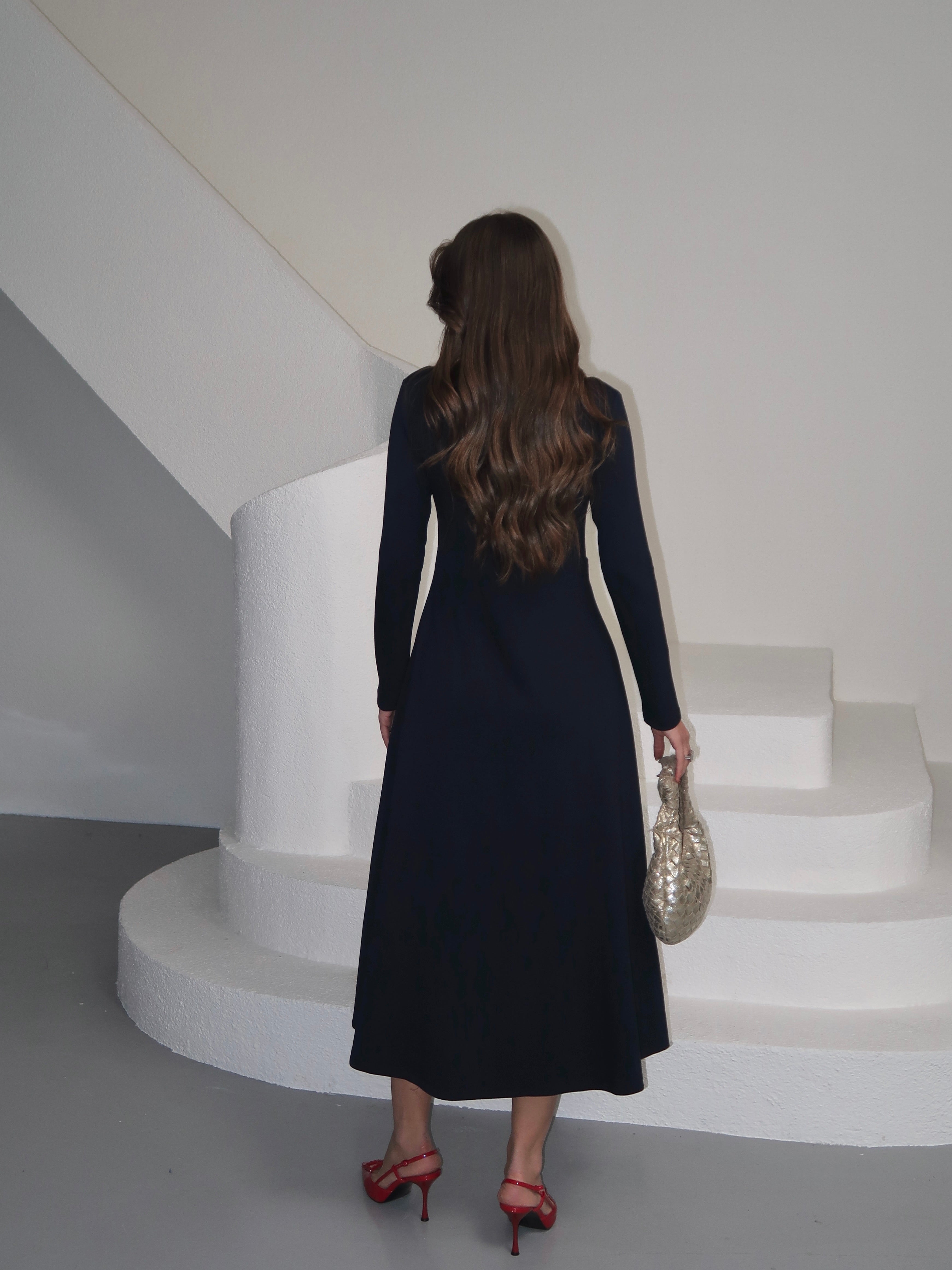 Sole Modal Kumaş Çift Cepli Ön Tokalı Uzun Kollu Elbise - Lacivert