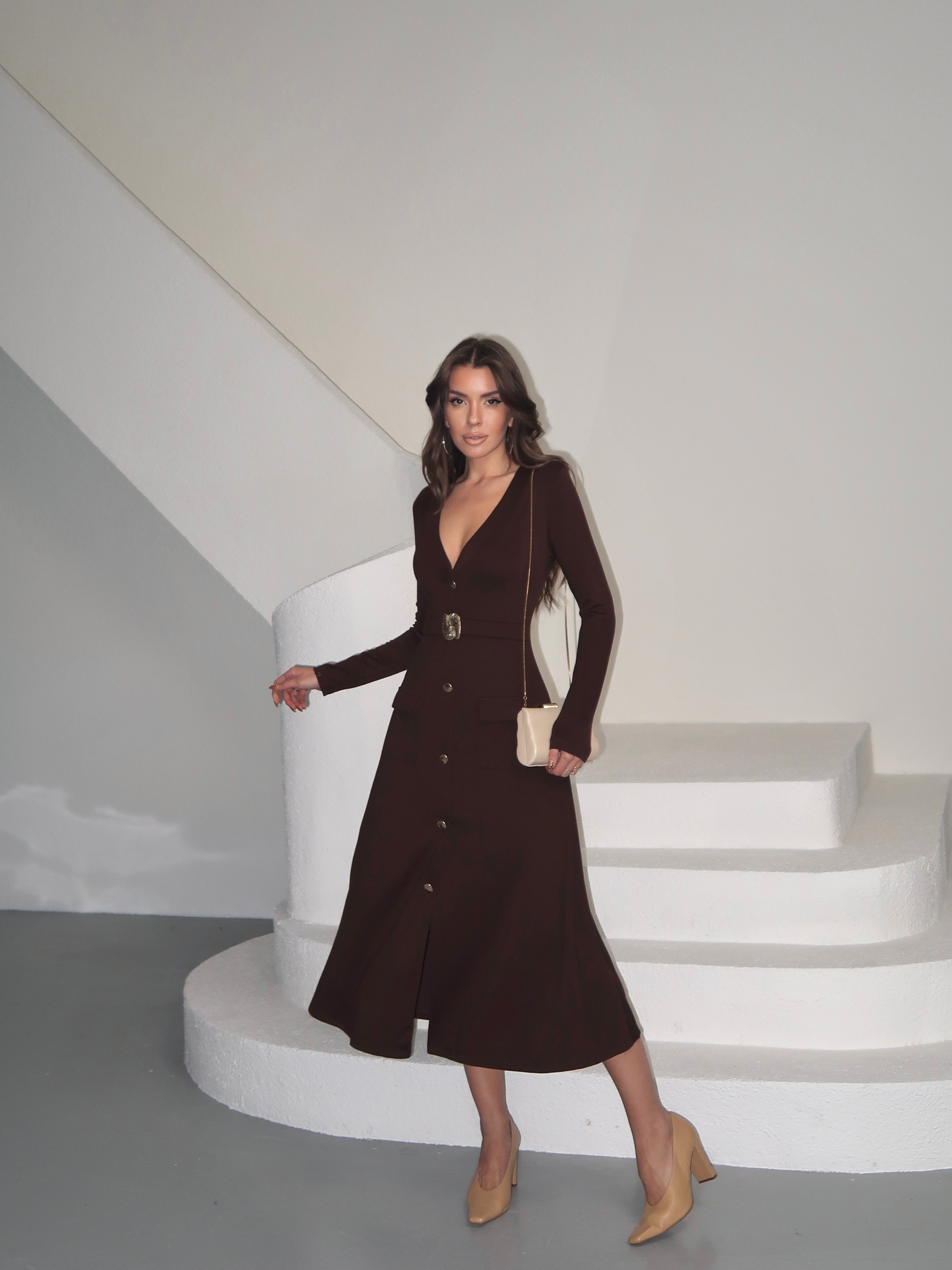 Sole Modal Kumaş Çift Cepli Ön Tokalı Uzun Kollu Elbise - Kahve