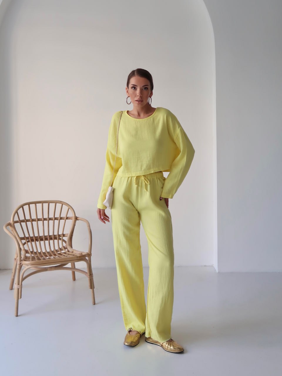 Y216 - Kadın Trend Müslin Kumaş Uzun Kol Crop Pantolon Takım - Sarı