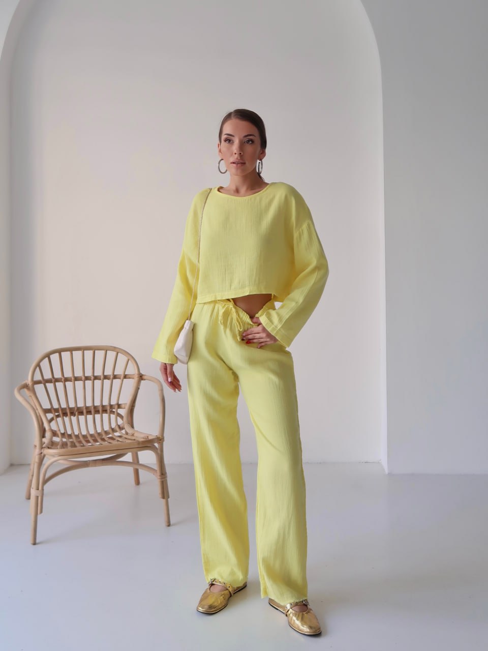 Y216 - Kadın Trend Müslin Kumaş Uzun Kol Crop Pantolon Takım - Sarı