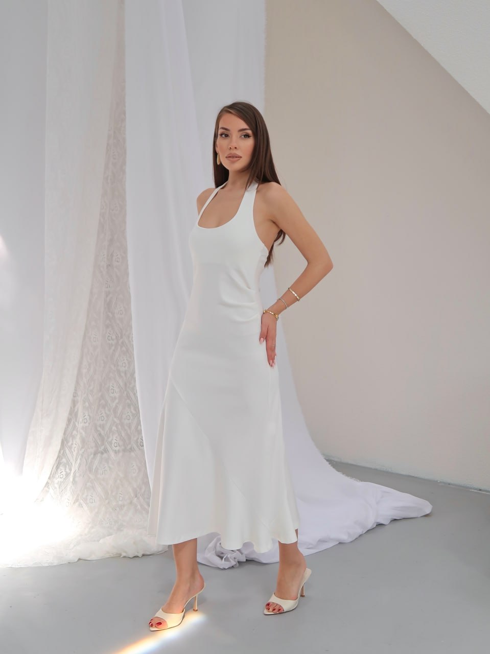Y254 – Kadın Aura Bel Drapeli Boyundan Bağlamalı İnterlok Kumaş Elbise - Ekru